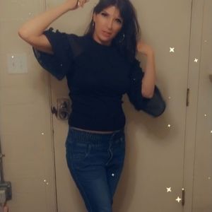 Meet your Posher, Tom